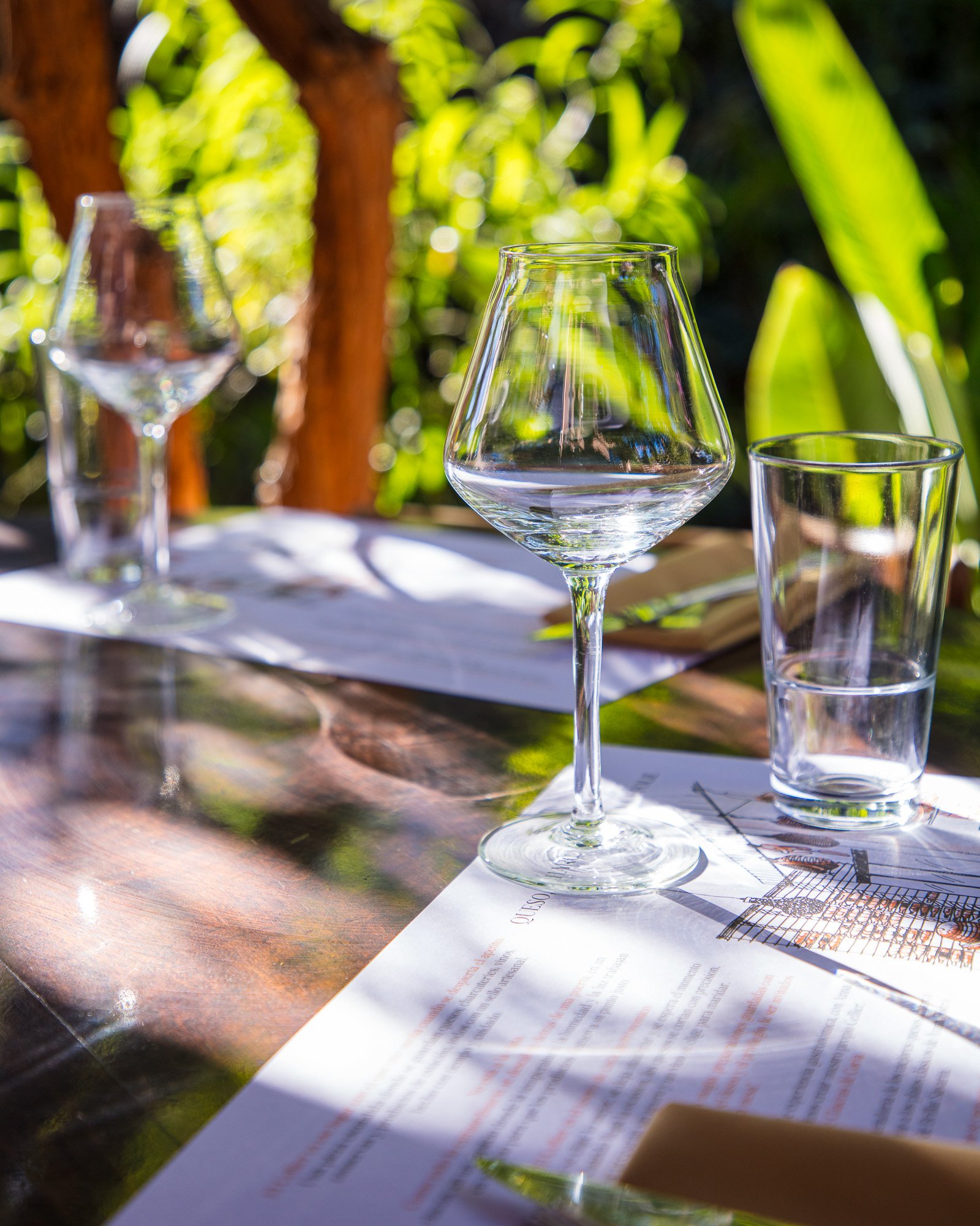Anna Bistró, restaurante con jardín en Mendoza